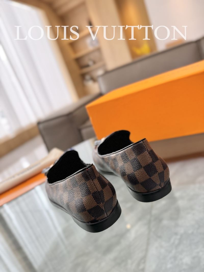 Louis Vuitton Low Shoes